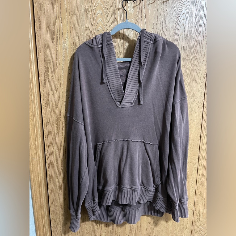 AERIE maroon/brown v neck hoodie XL